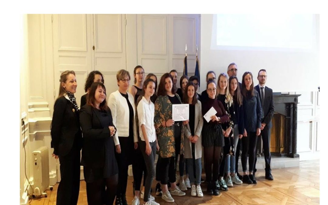 L’APA du collège Léo Ferré a participé au Concours Départemental « Egalité Femmes-Hommes ».